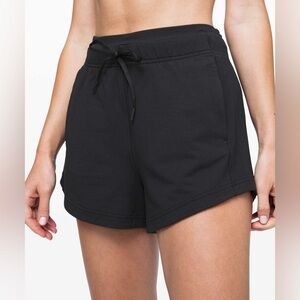 Lululemon Inner Glow Short 3" *Modal
Black